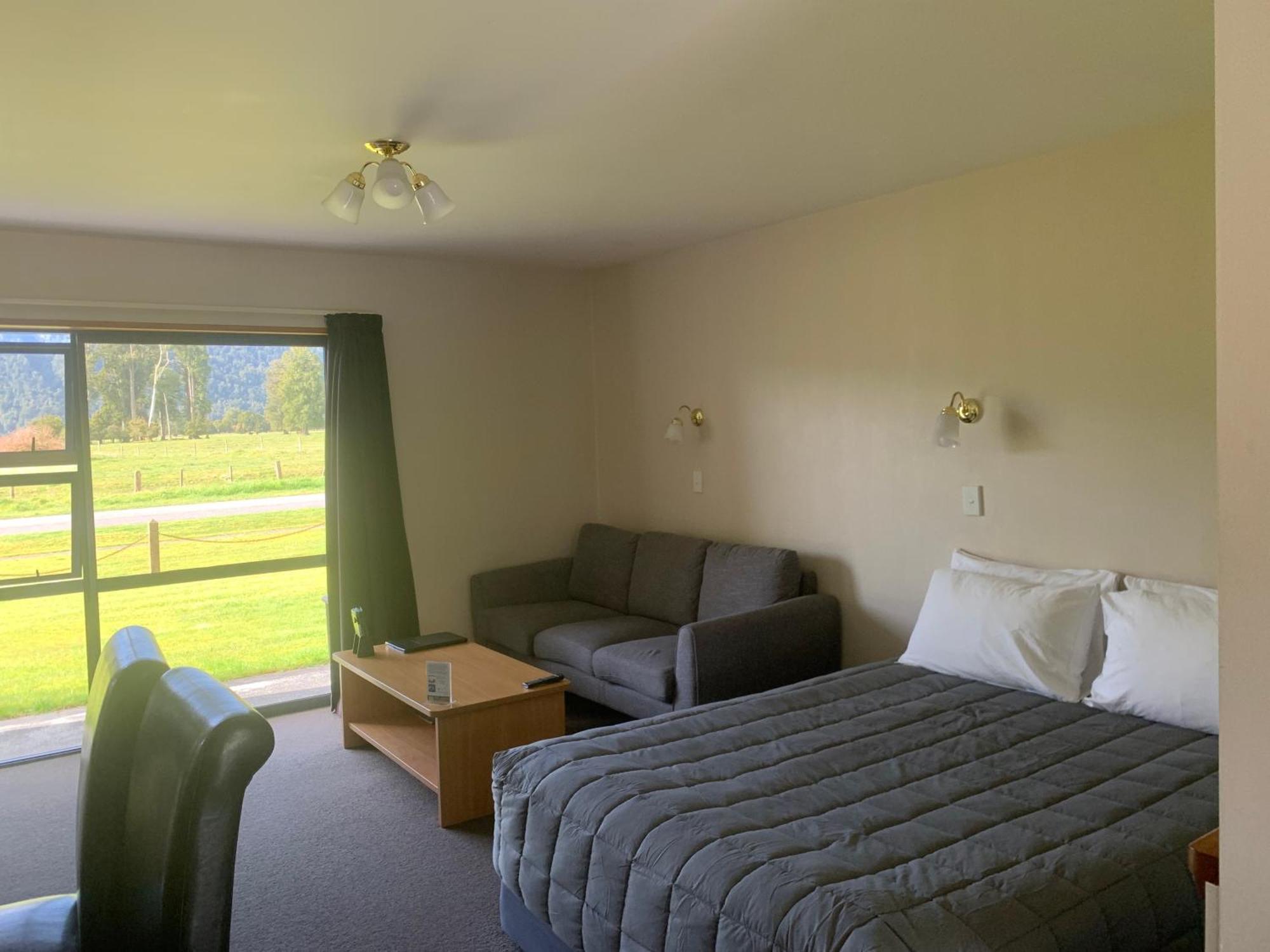 Mt Cook View Motel - Fox Glacier Kültér fotó
