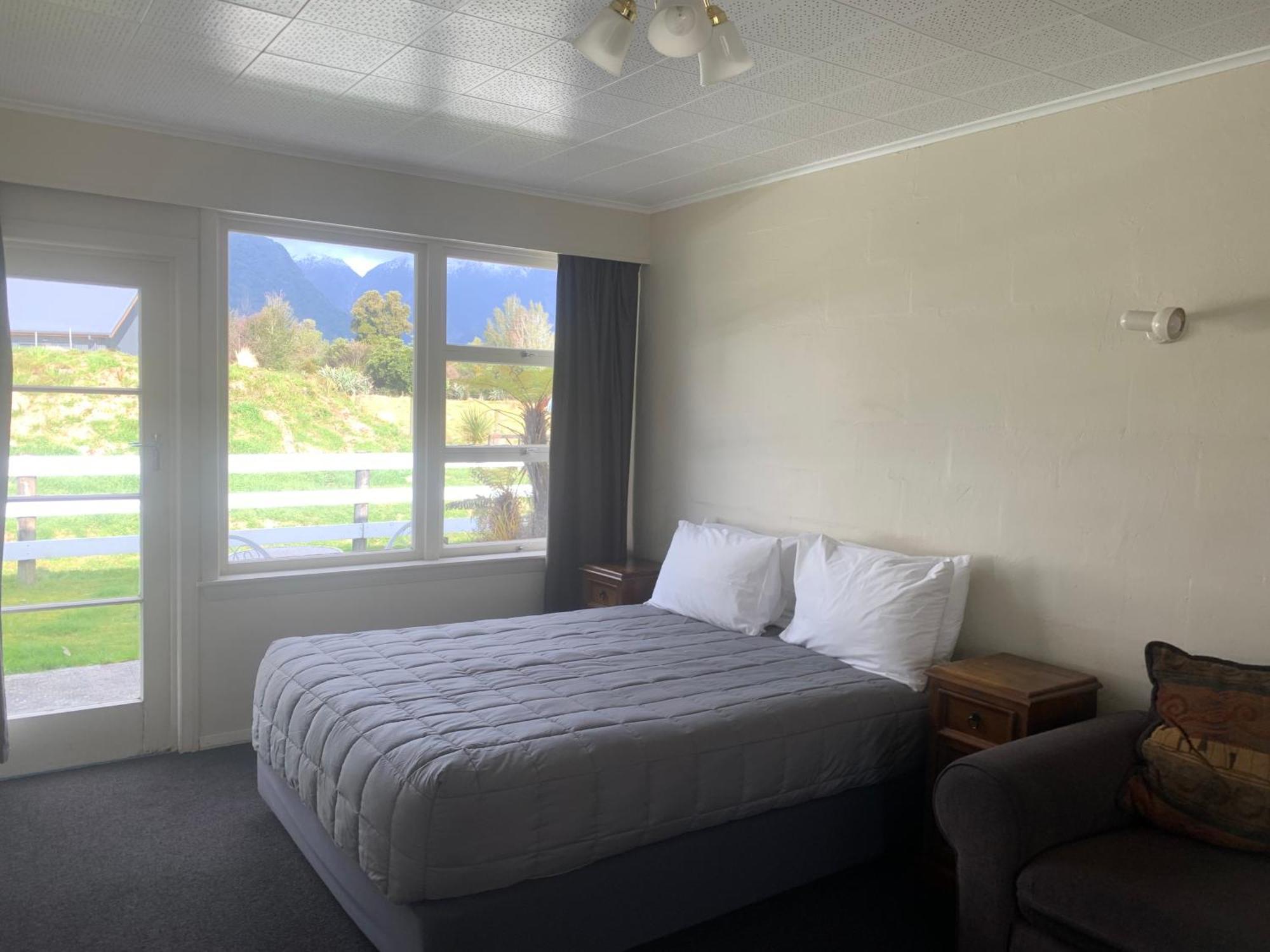 Mt Cook View Motel - Fox Glacier Kültér fotó