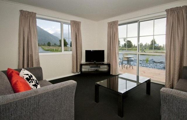 Mt Cook View Motel - Fox Glacier Szoba fotó
